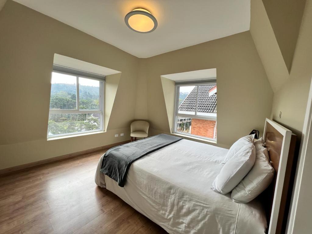 Apart-hotel Flats Chateau