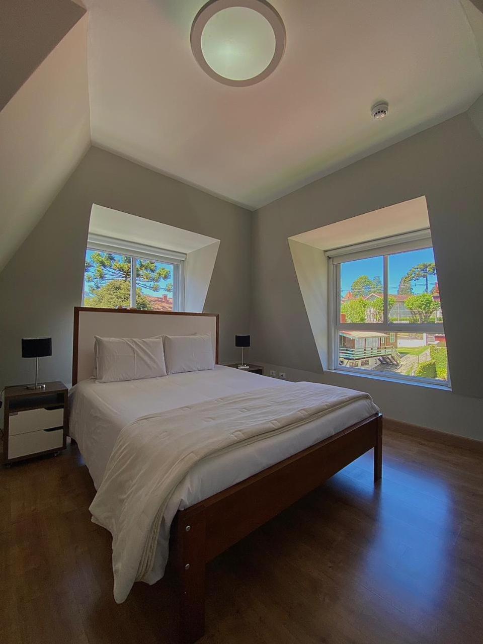 Flats Chateau 3*