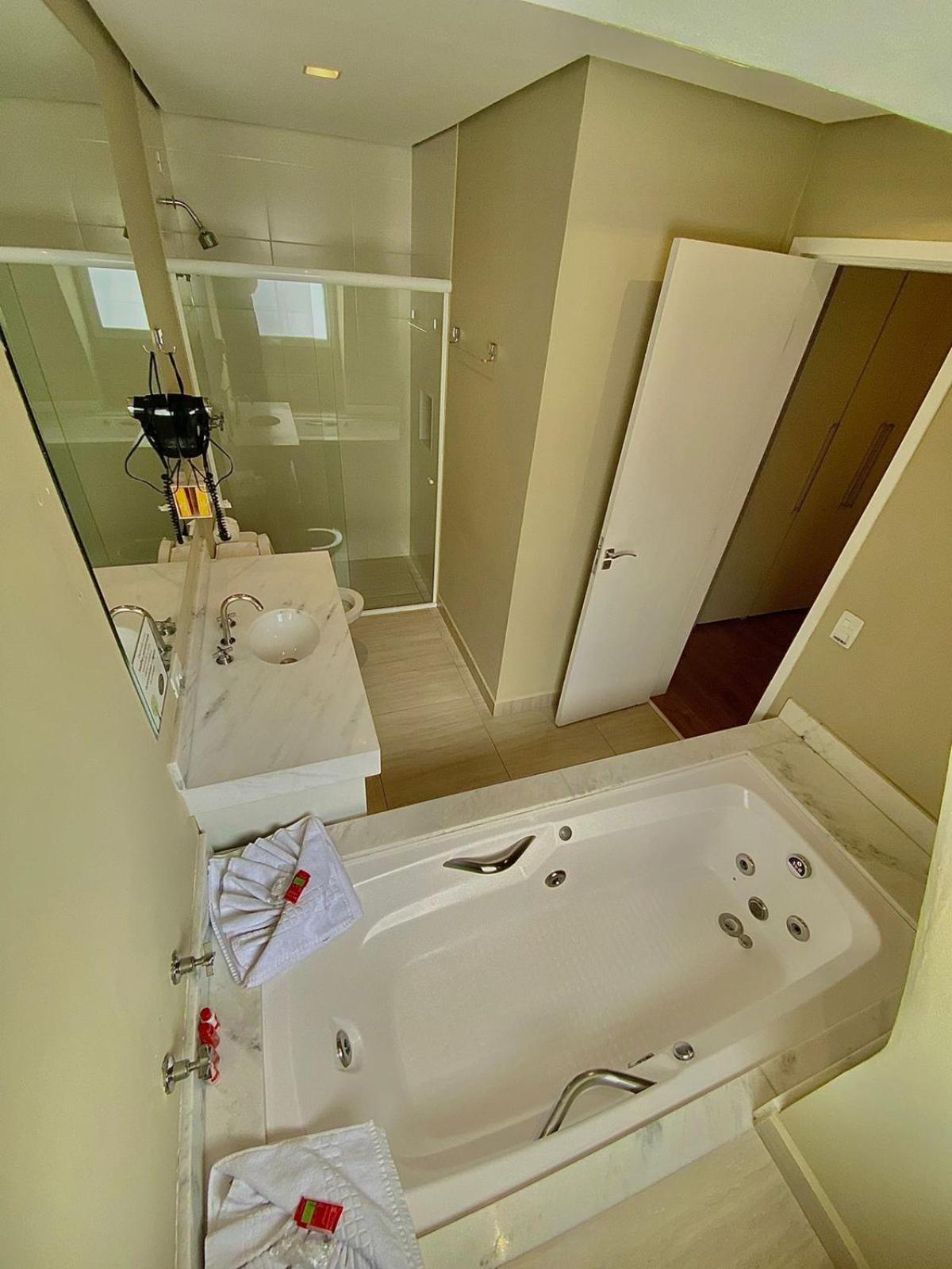 Flats Chateau Apart-hotel 3*